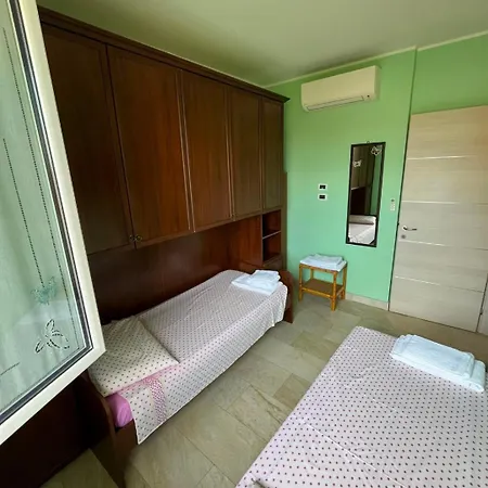 La Casa Gialla * Laigueglia