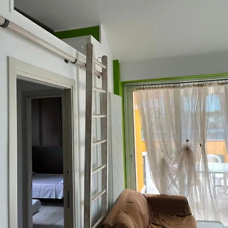 La Casa Gialla Apartment