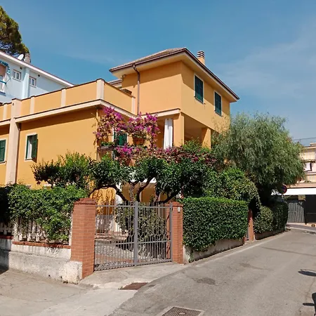 Apartment La Casa Gialla