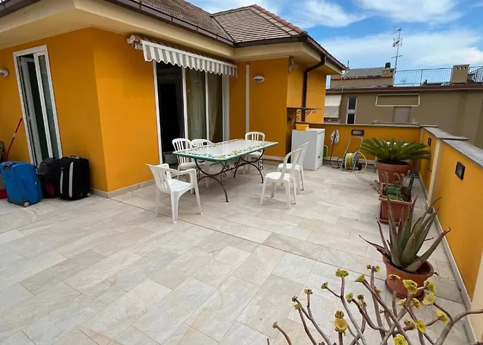Apartment La Casa Gialla Laigueglia
